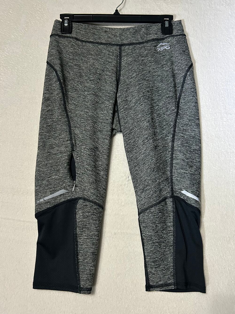 Cabela's Women's S/P XP Extreme Performance Capri Leggings Gray Black